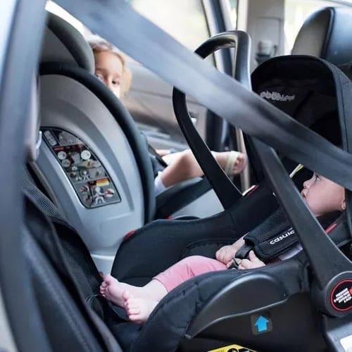 Segurança e Conforto: O Papel do Bebê Conforto na Proteção dos Bebês em Viagens